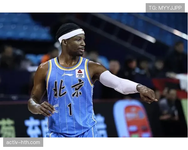 Vini无球跑动显智慧,稳健表现助球队破解密集防线 Vini无球跑动显智慧,稳健表现助球队破解密集防线