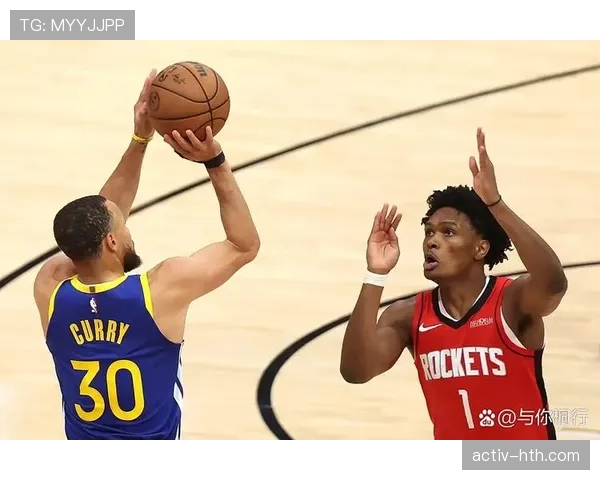 阿门·汤普森无球跑动提升三分效率 拉开球队外线空间